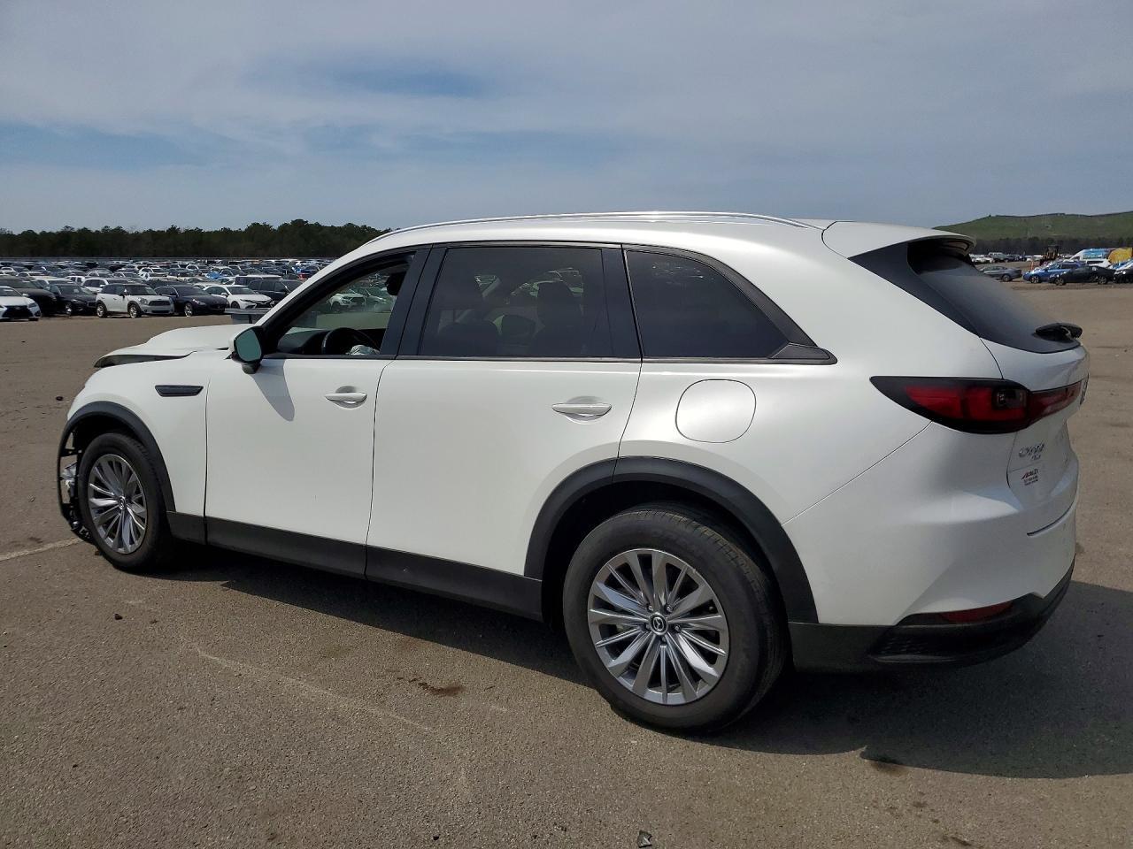 2024 Mazda Cx-90 Preferred Plus - Image 2