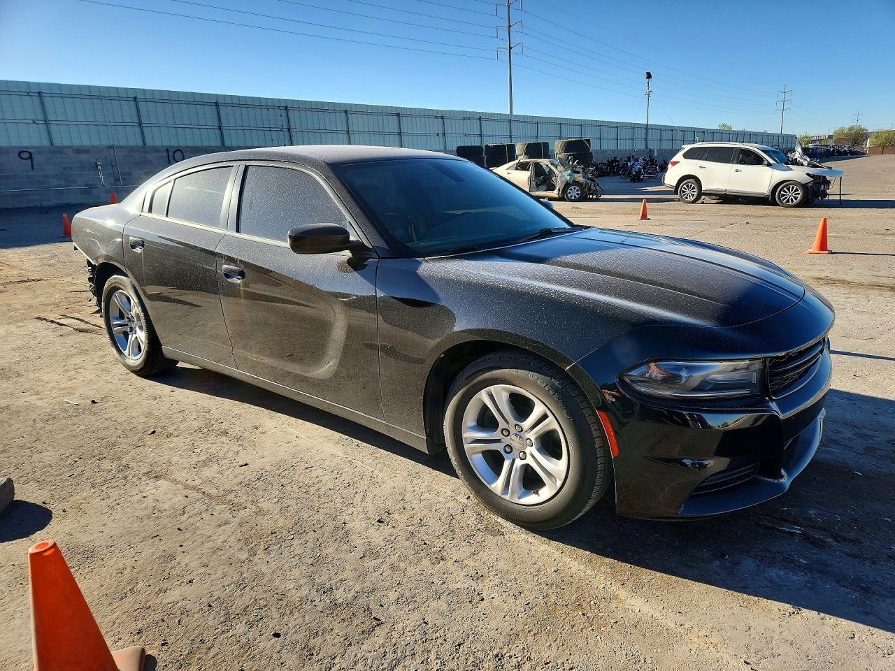 2020 Dodge Charger Sxt - Image 4