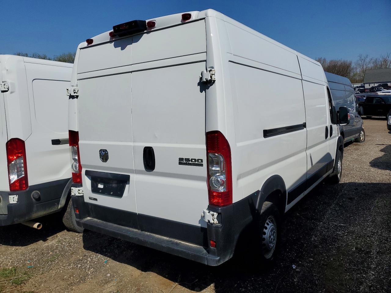 2024 Ram Promaster 2500 Cargo ** R & D * Cln Title * Pri Fleet ** - Фото 3
