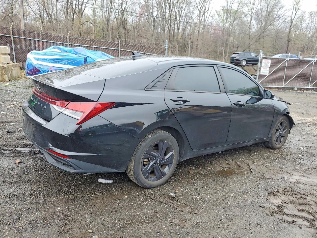 2022 Hyundai Elantra Sel - Image 3