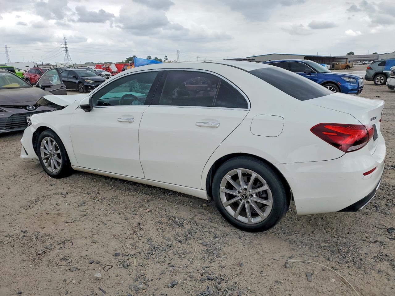 2019 Mercedes-Benz A 220 4Matic - Image 2