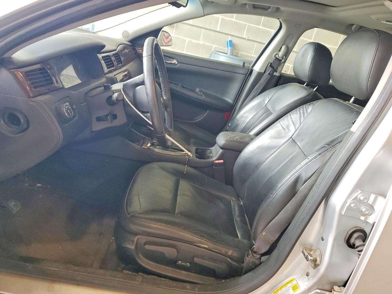 2010 Chevrolet Impala Lt - Image 7