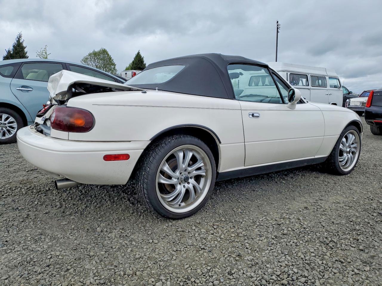 1997 Mazda Mx-5 Miata - Image 3