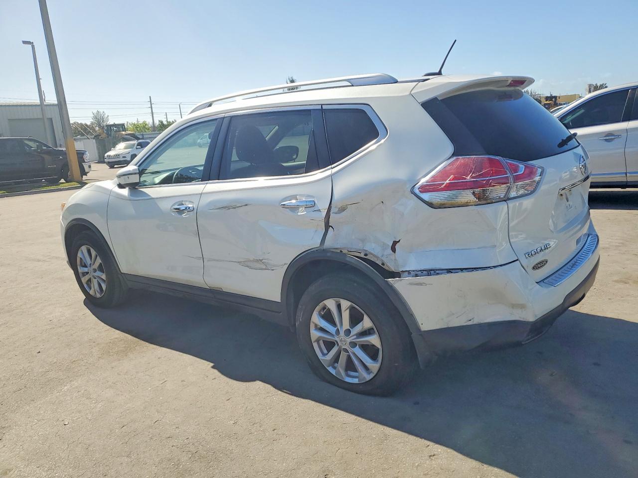 2016 Nissan Rogue Sv - Фото 2