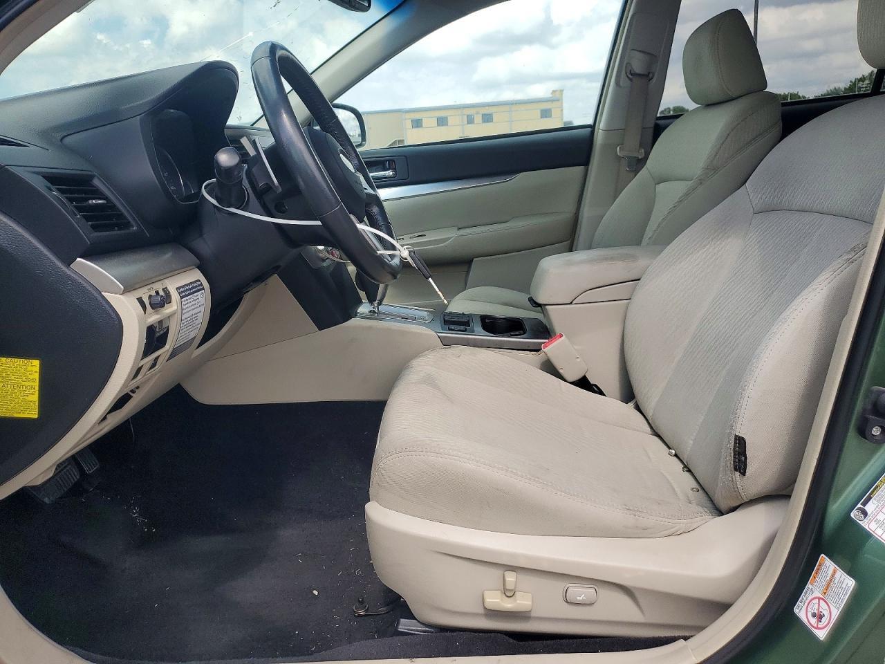 2010 Subaru Outback 2.5I Premium - Фото 7