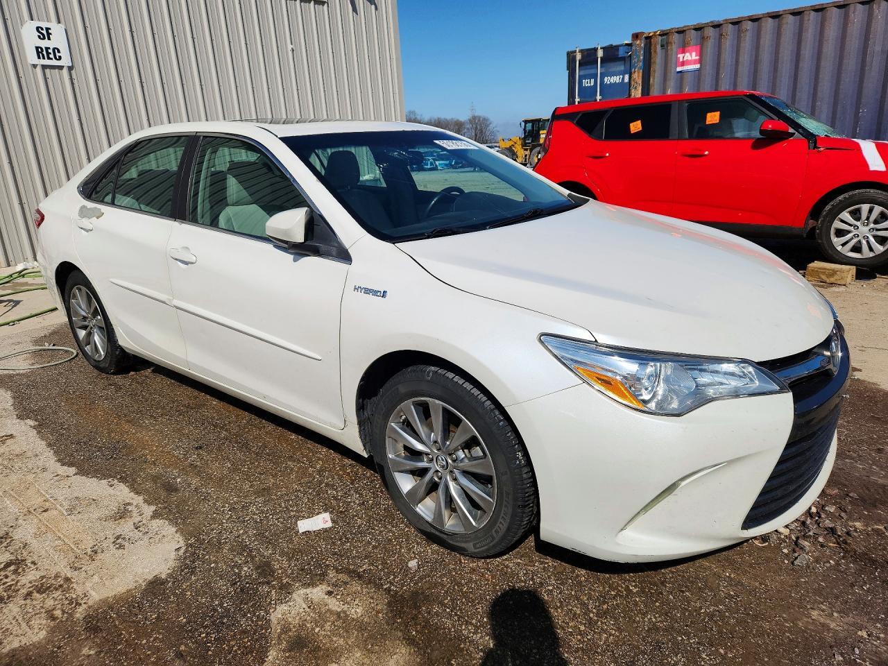 2015 Toyota Camry Hybrid Xle - Фото 4