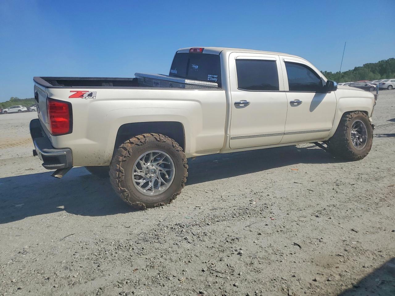 2014 Chevrolet Silverado K1500 Ltz - Image 3