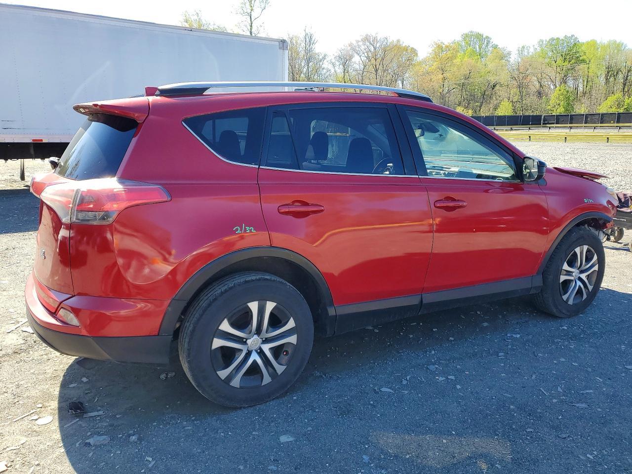 2017 Toyota Rav4 Le - Фото 3