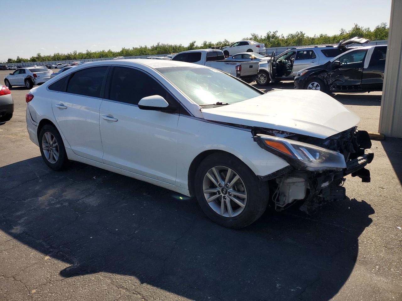 2016 Hyundai Sonata Se - Image 4