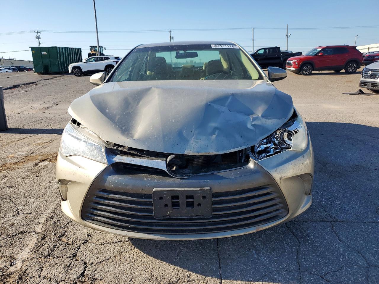 2016 Toyota Camry Le - Image 5