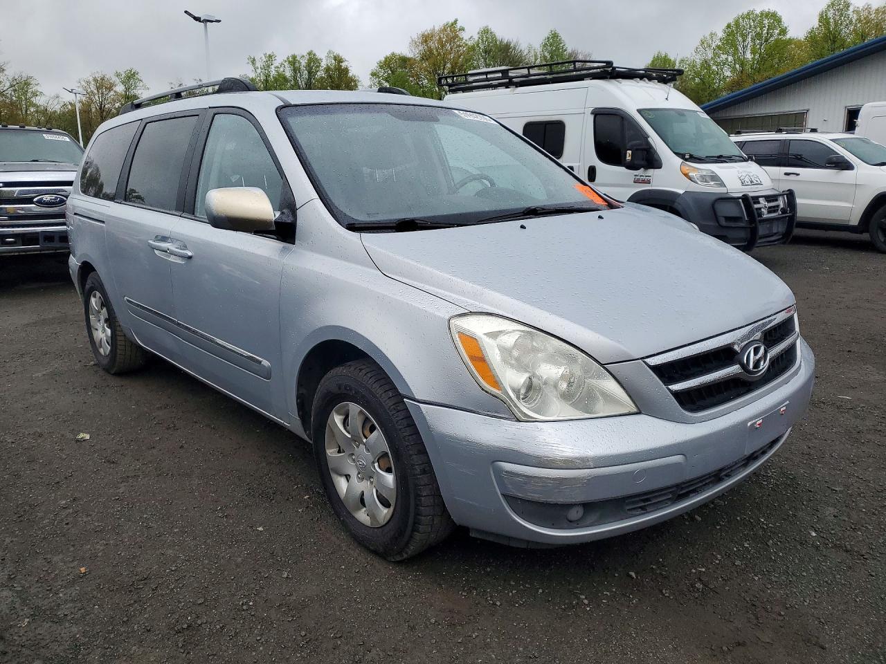2008 Hyundai Entourage Gls - Image 4