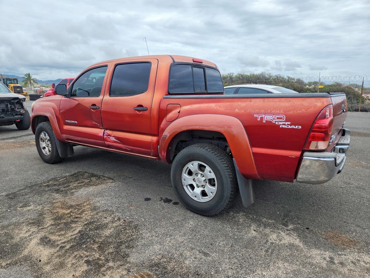2007 Toyota Tacoma Prerunner V6 - Image 2