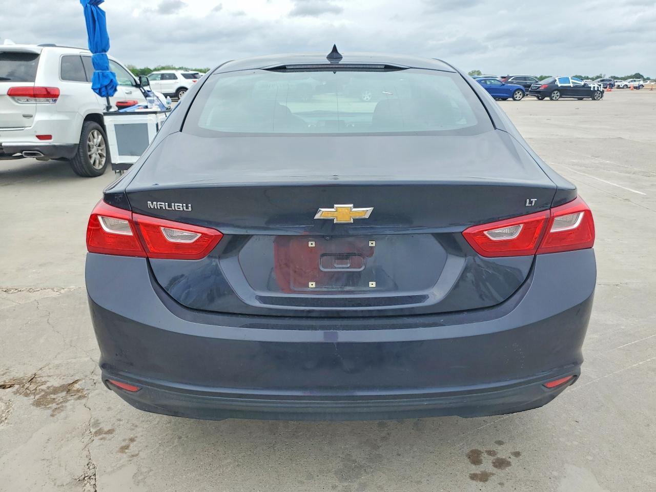 2023 Chevrolet Malibu Lt - Image 6