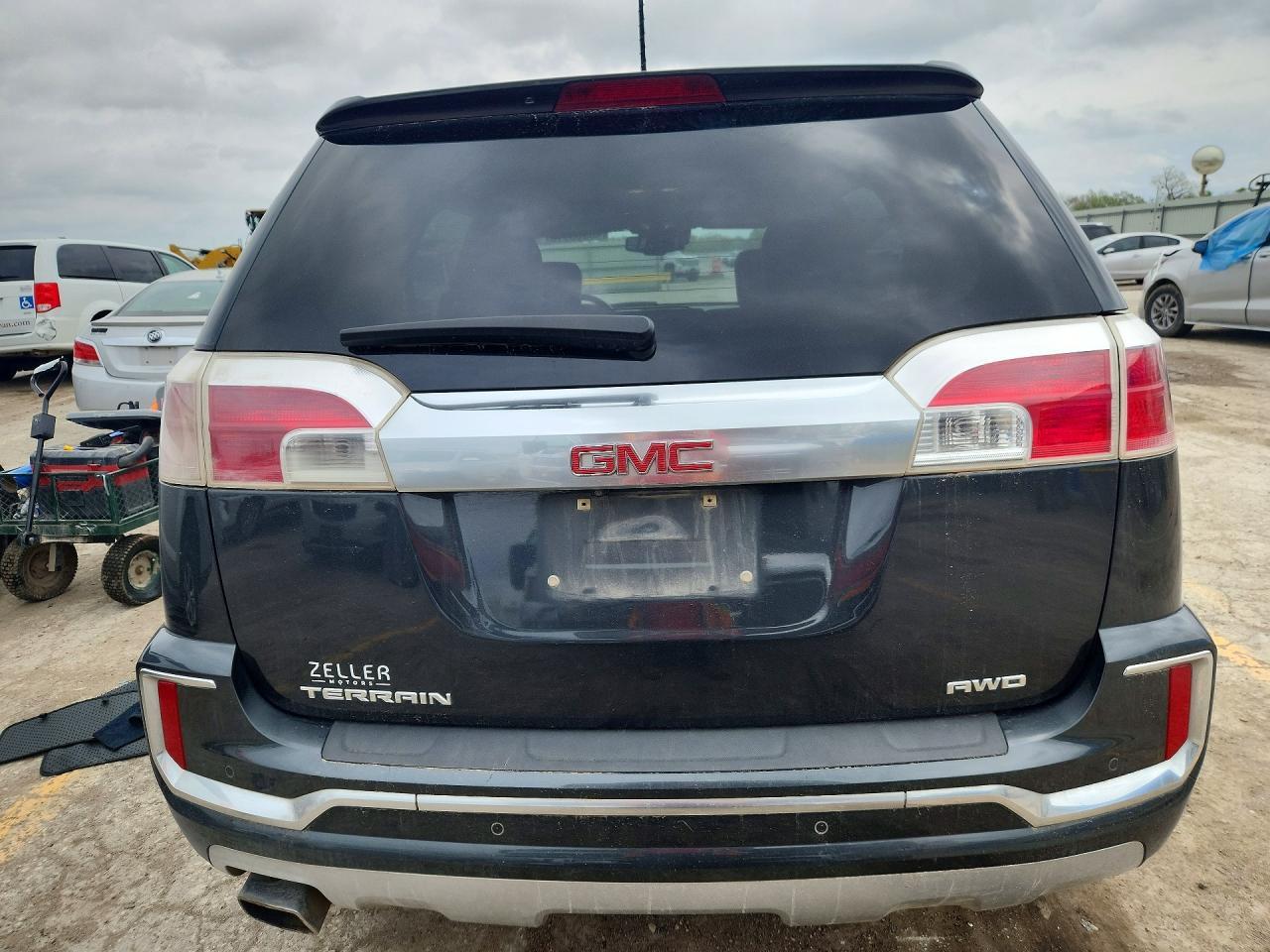 2017 GMC Terrain Denali - Фото 6