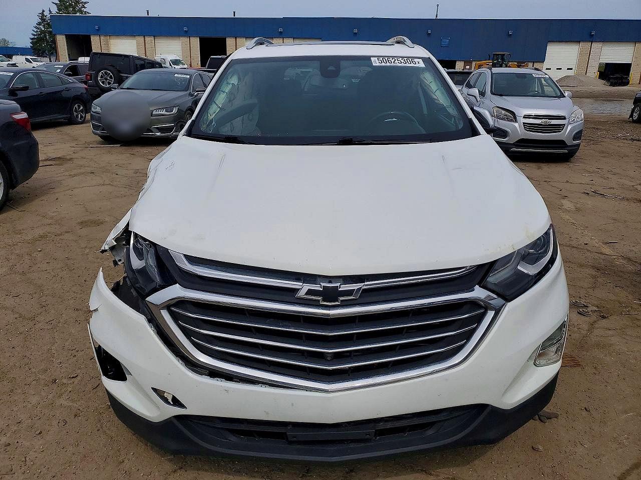 2019 Chevrolet Equinox Premier - Image 5