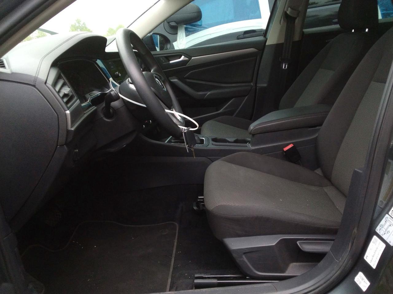 2019 Volkswagen Jetta S - Фото 7