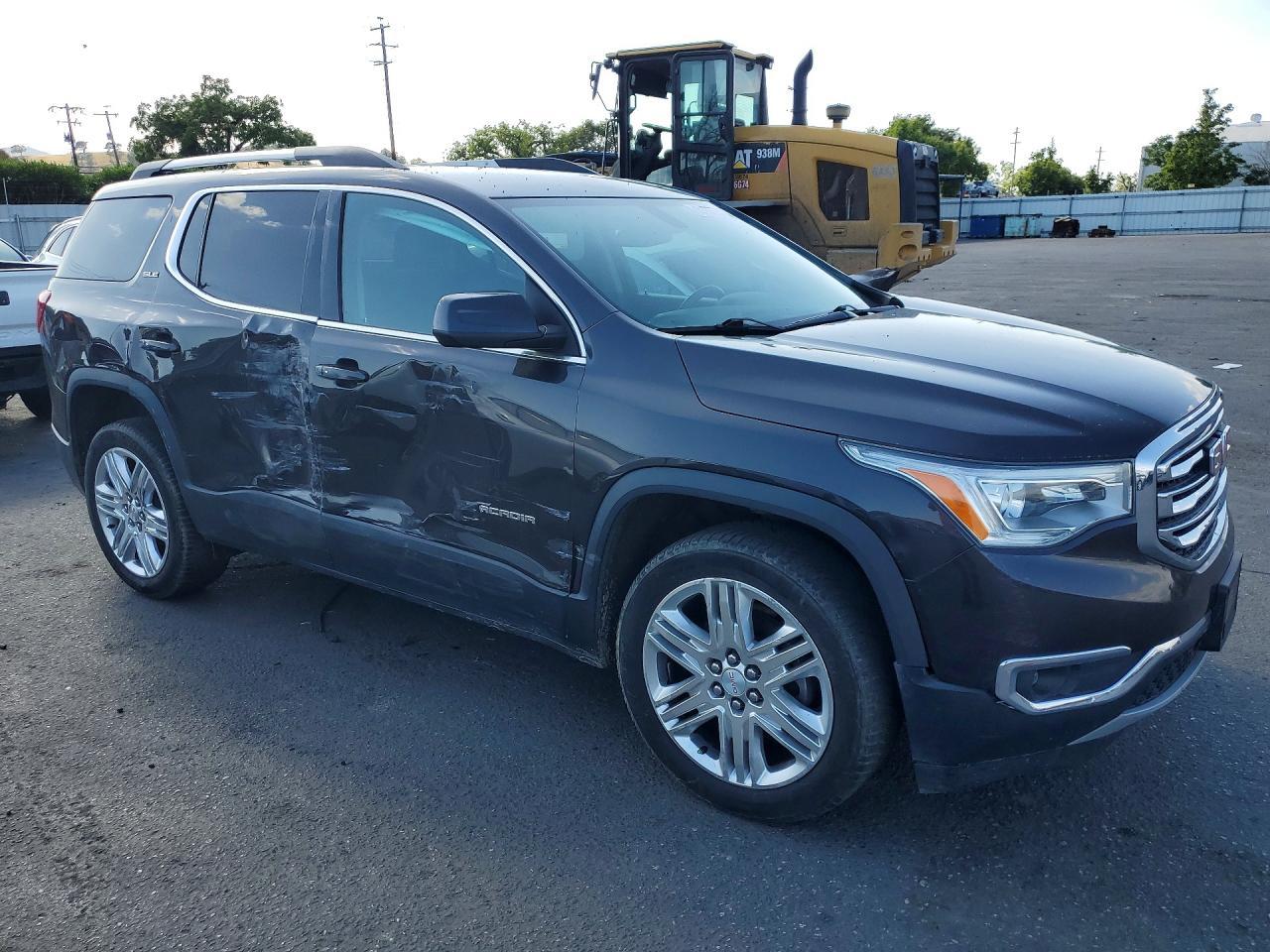 2017 GMC Acadia - Фото 4