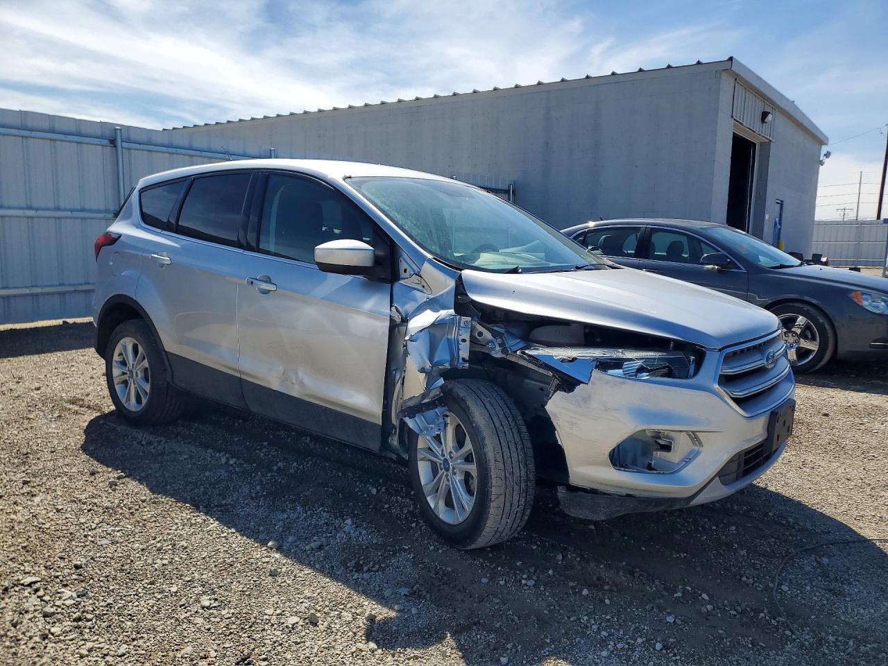 2019 Ford Escape Se - Фото 4