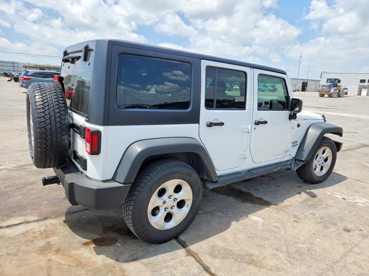 2015 Jeep Wrangler Unlimited Sport - Image 3