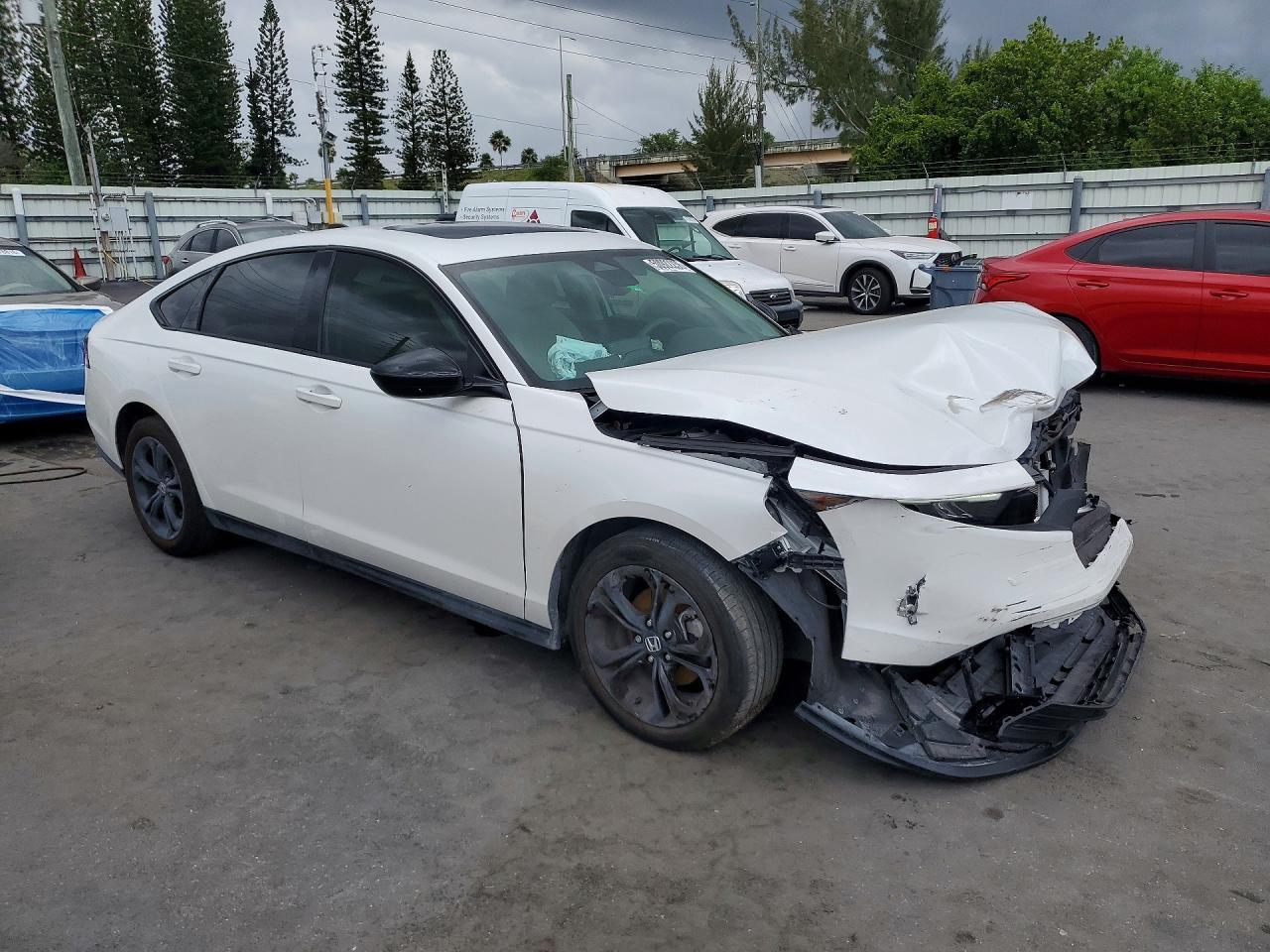 2025 Honda Accord Se - Фото 4