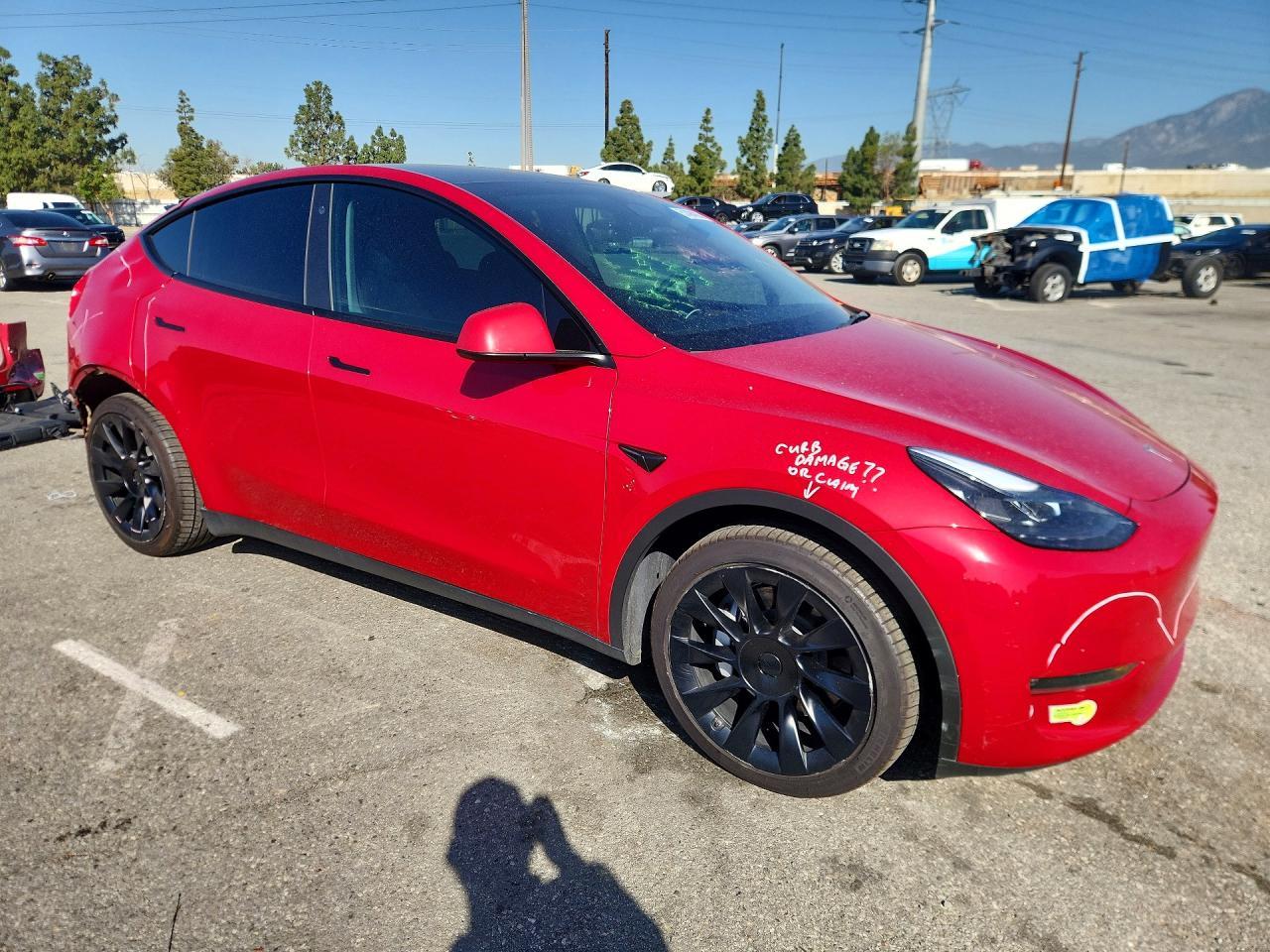 2023 Tesla Model Y - Image 4