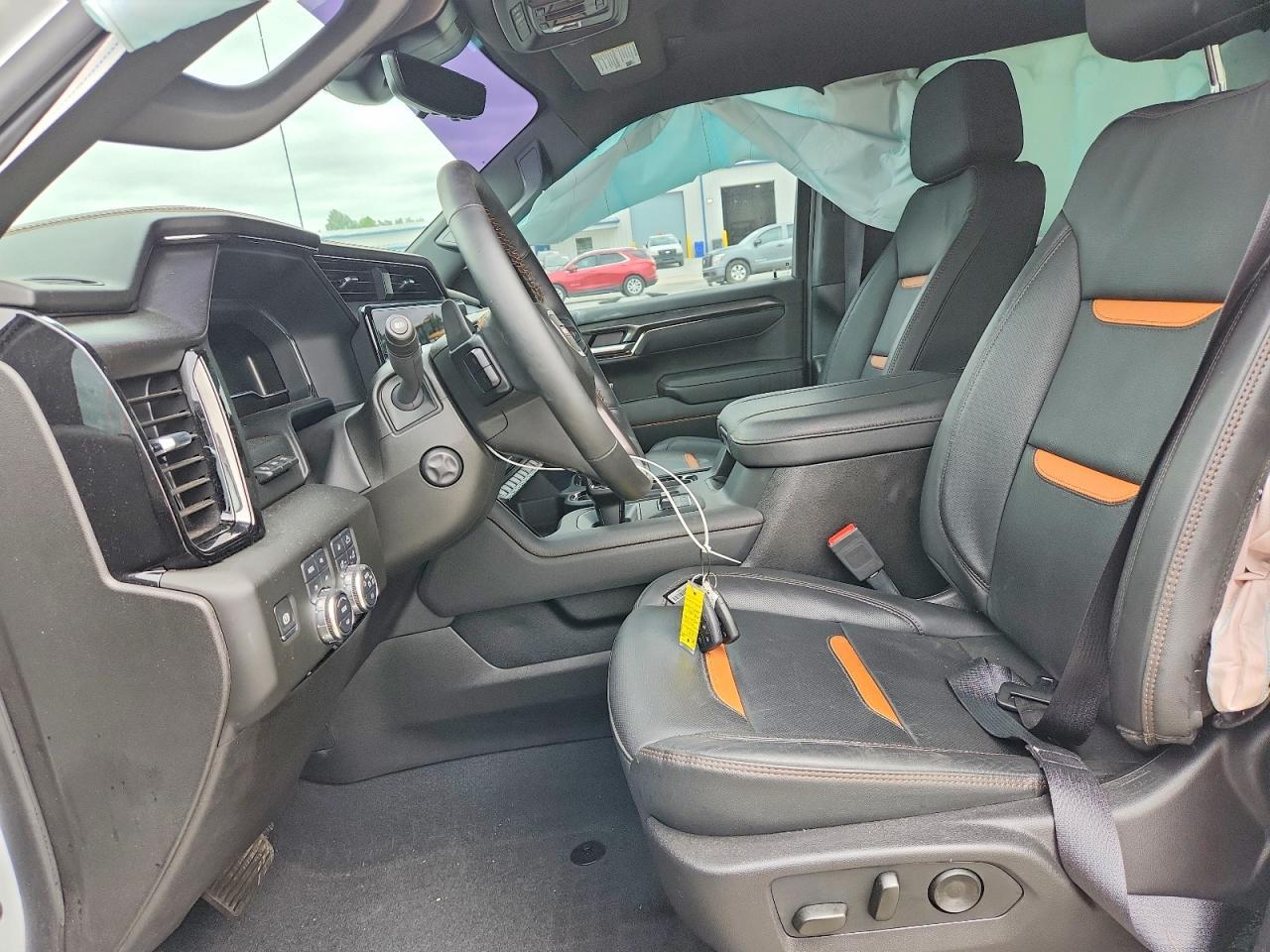 2025 GMC Sierra K1500 At4 - Image 7