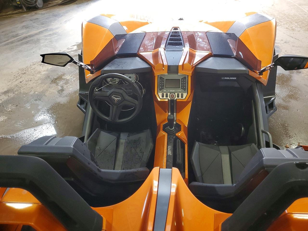 2015 Polaris Slingshot Sl - Image 6