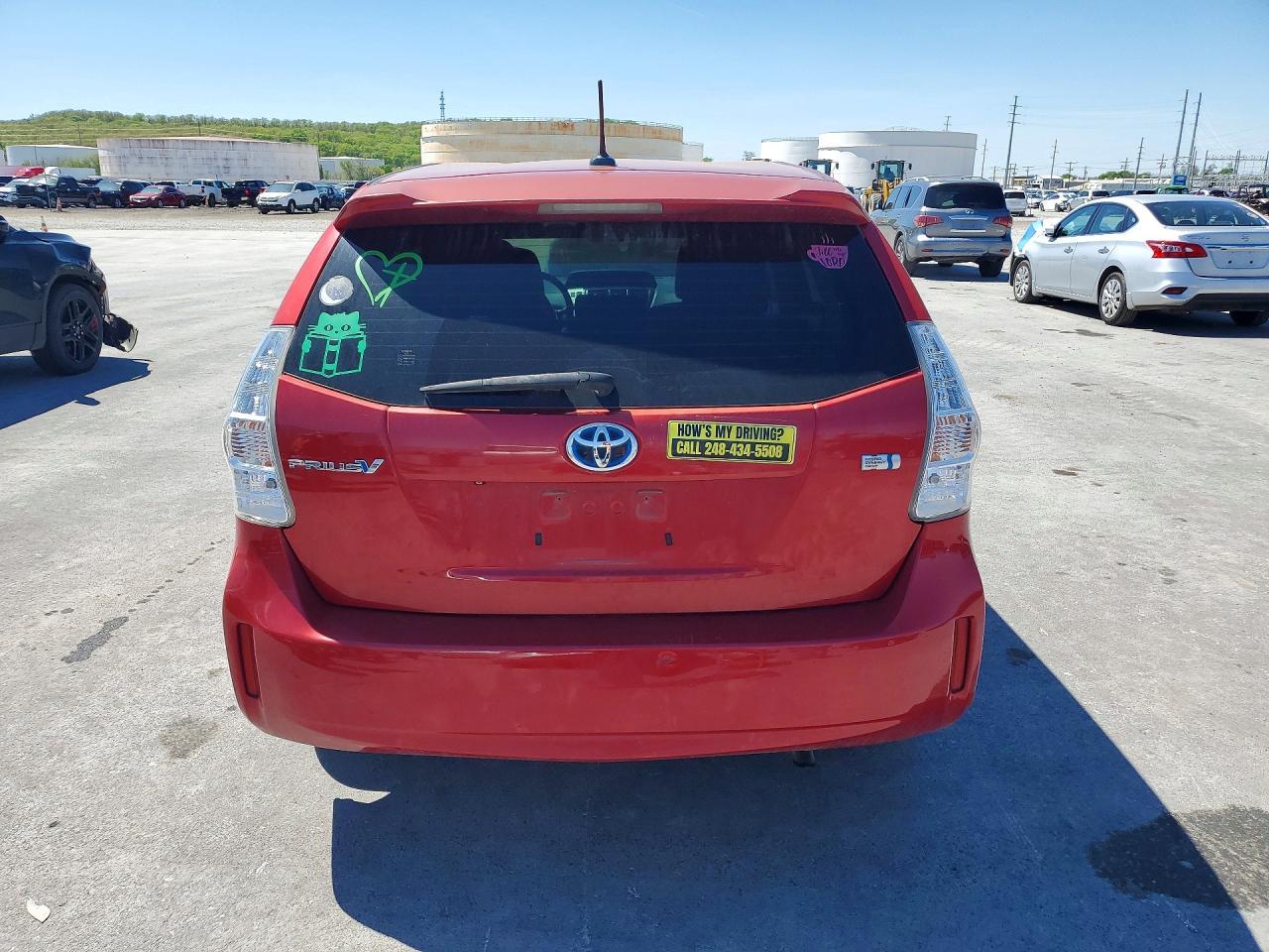 2012 Toyota Prius V Three - Image 6