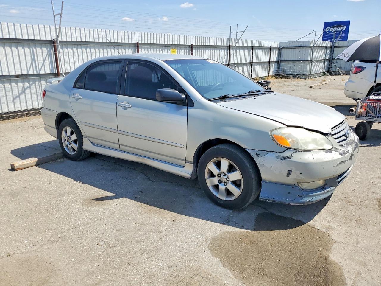 2004 Toyota Corolla S - Фото 4