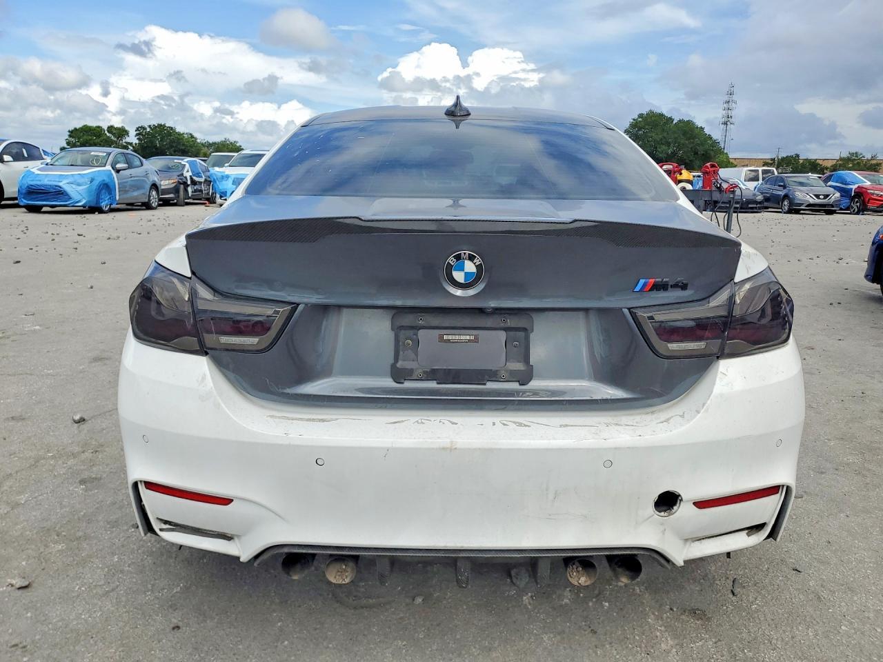 2015 BMW M4 - Фото 6