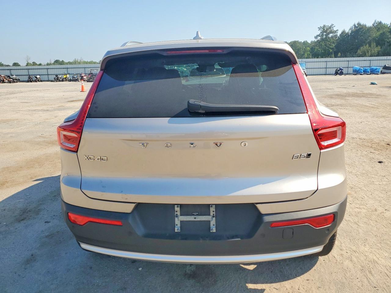 2023 Volvo Xc40 Plus - Фото 6