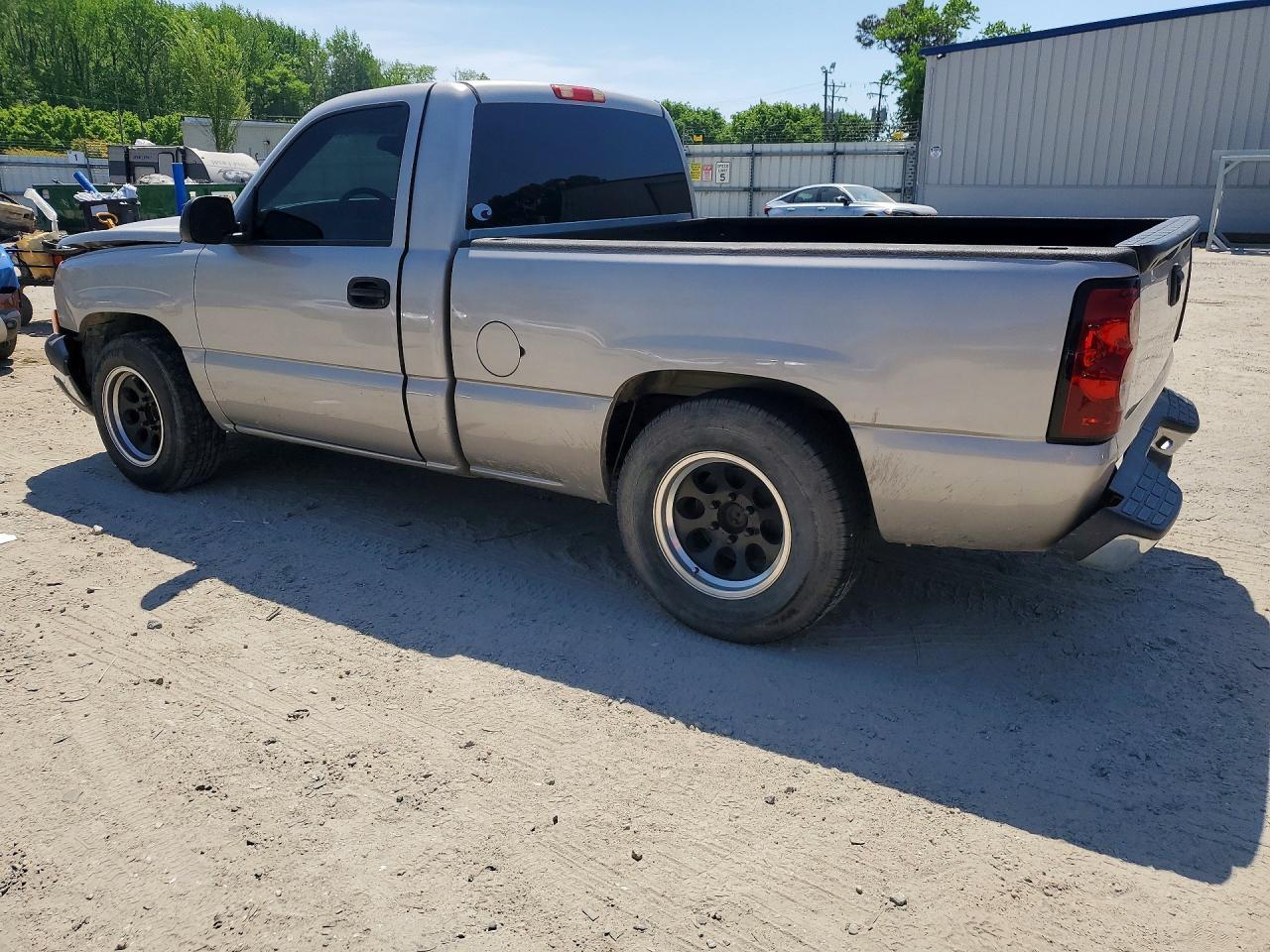 2007 Chevrolet Silverado C1500 Classic - Фото 2