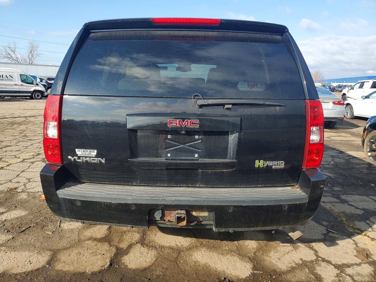 2009 GMC Yukon Hybrid - Image 6