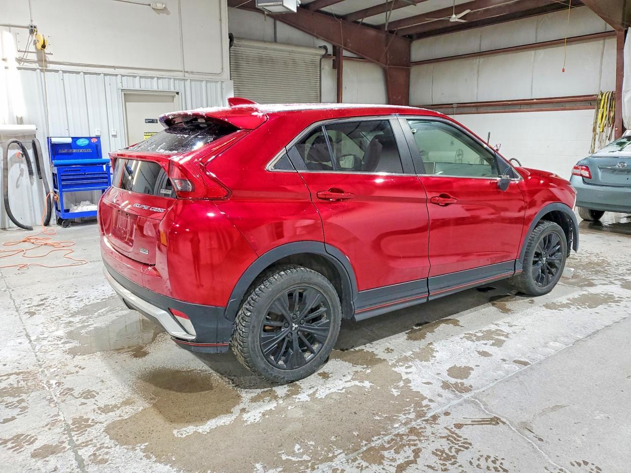 2019 Mitsubishi Eclipse Cross Le - Фото 3
