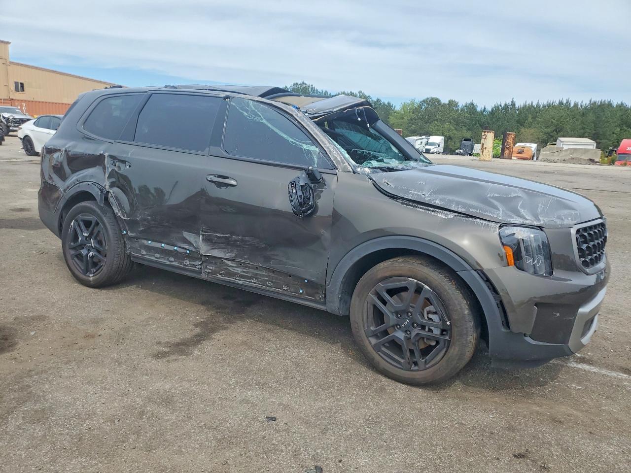 2023 Kia Telluride Ex X-Line - Image 4