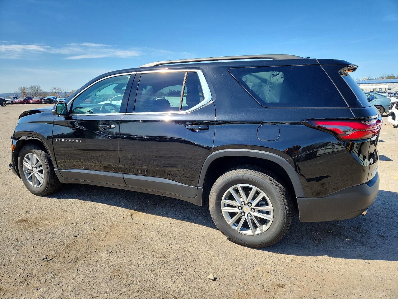 2023 Chevrolet Traverse 2Lt - Фото 2