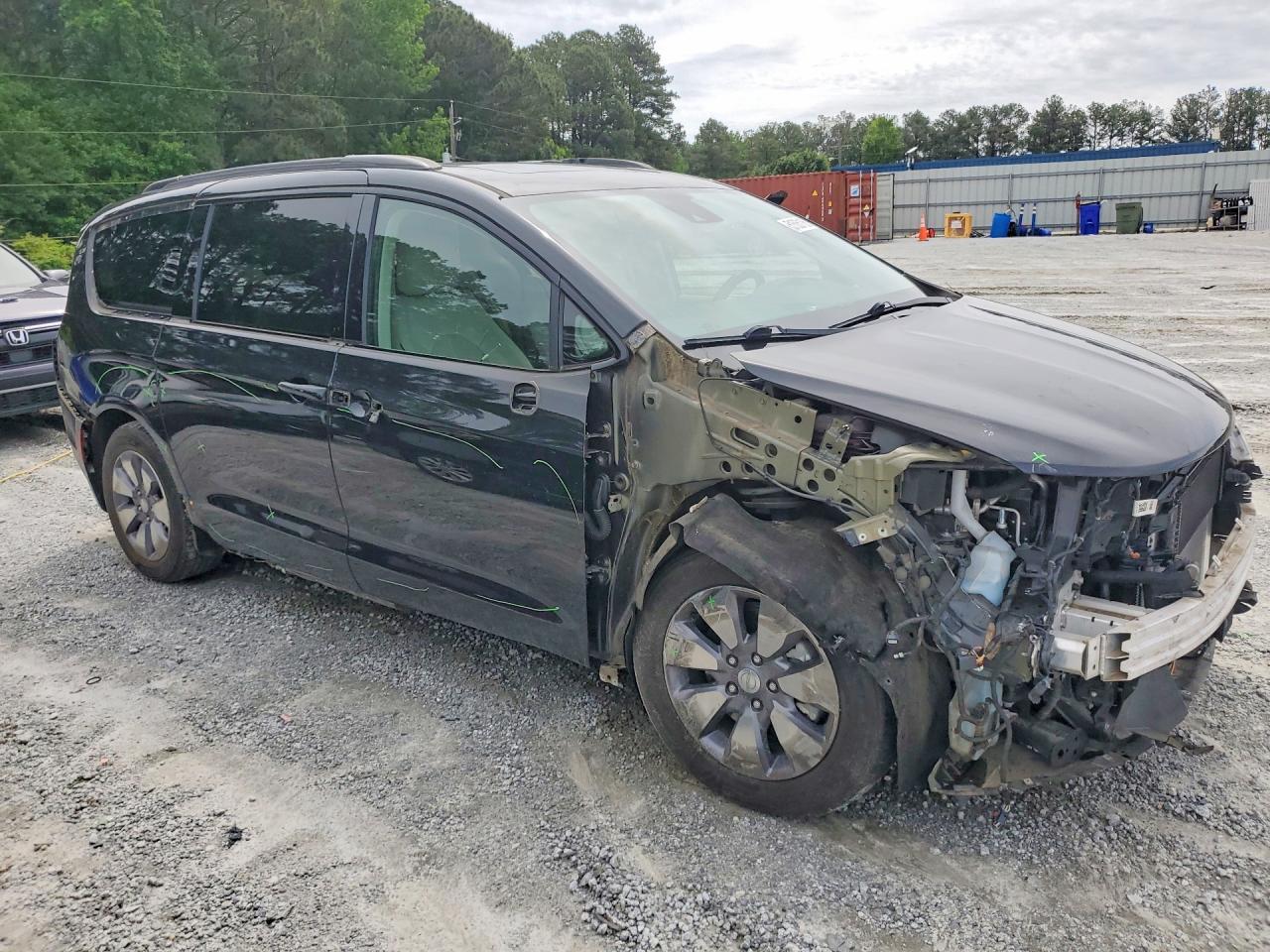 2018 Chrysler Pacifica Hybrid Limited - Фото 4