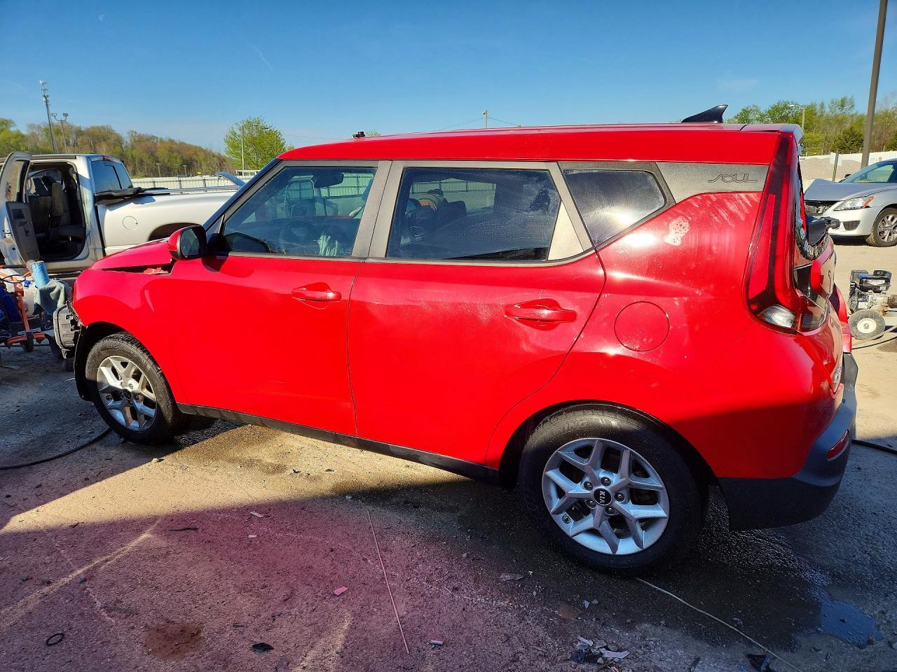 2021 Kia Soul S - Image 2