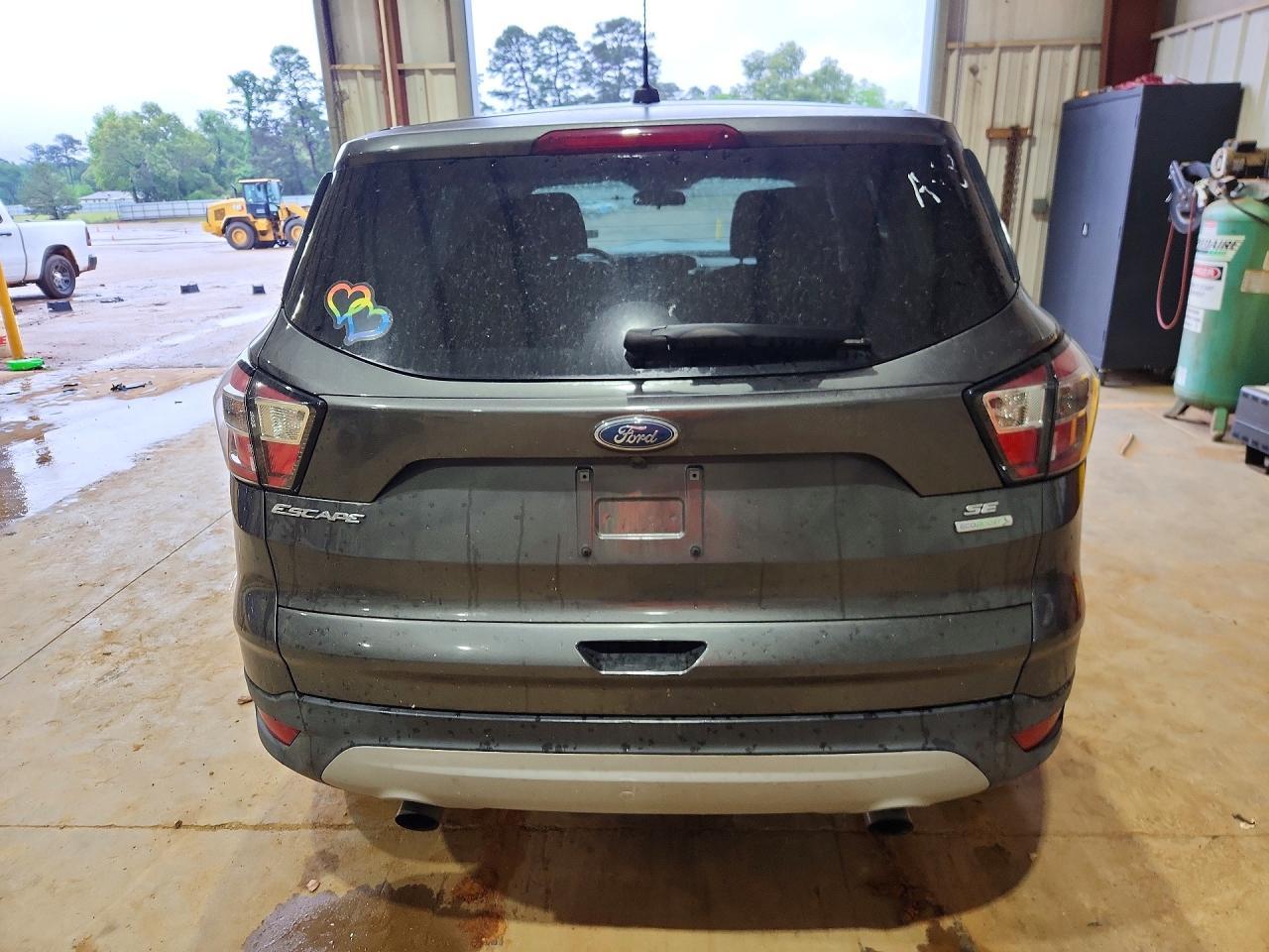 2017 Ford Escape Se - Фото 6