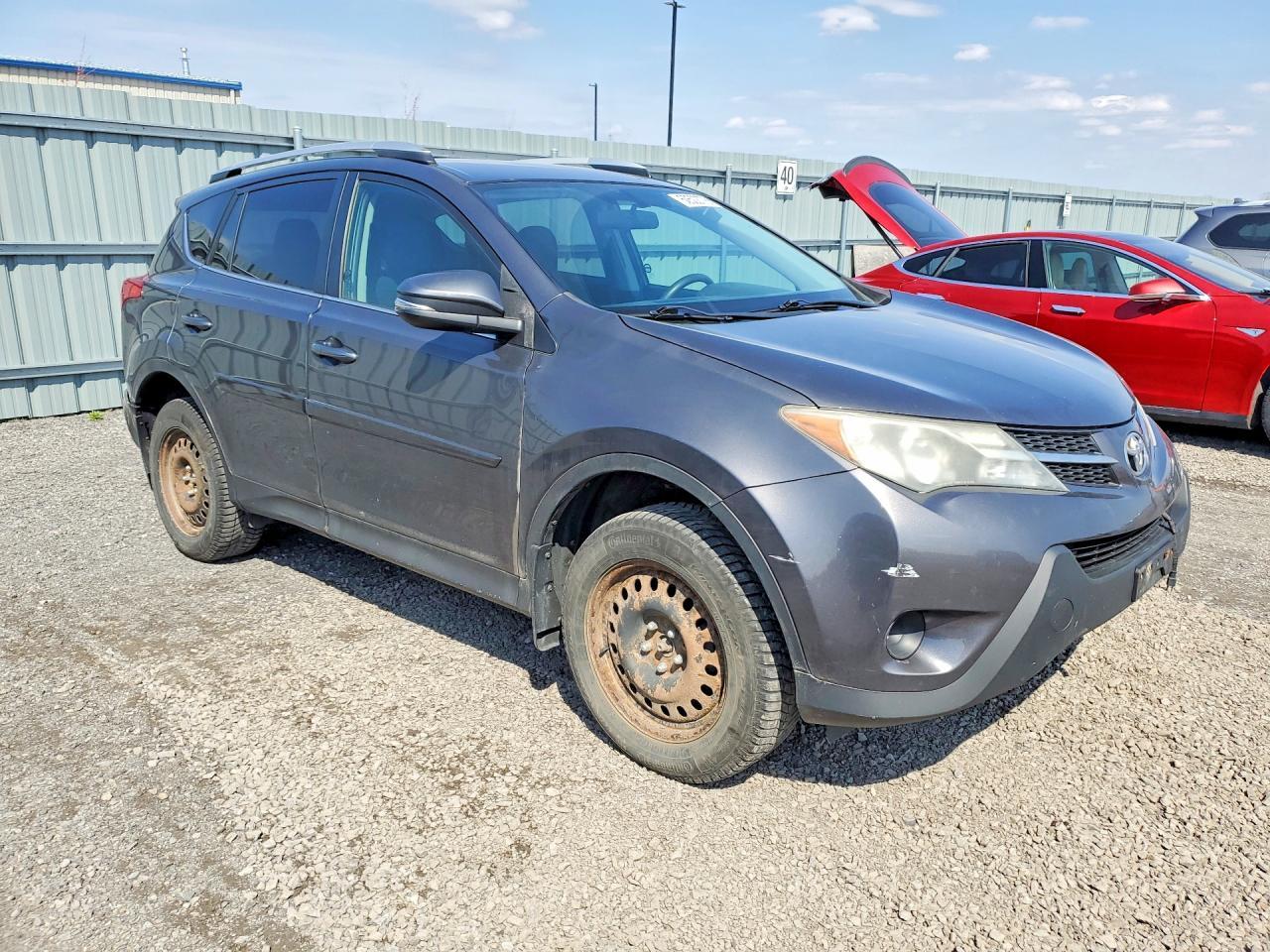 2014 Toyota Rav4 Le - Image 4
