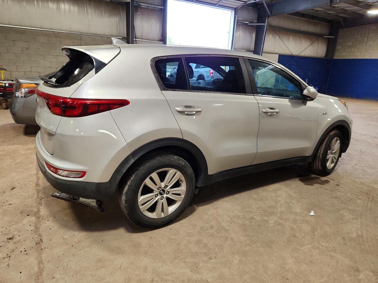 2018 Kia Sportage Lx - Image 3