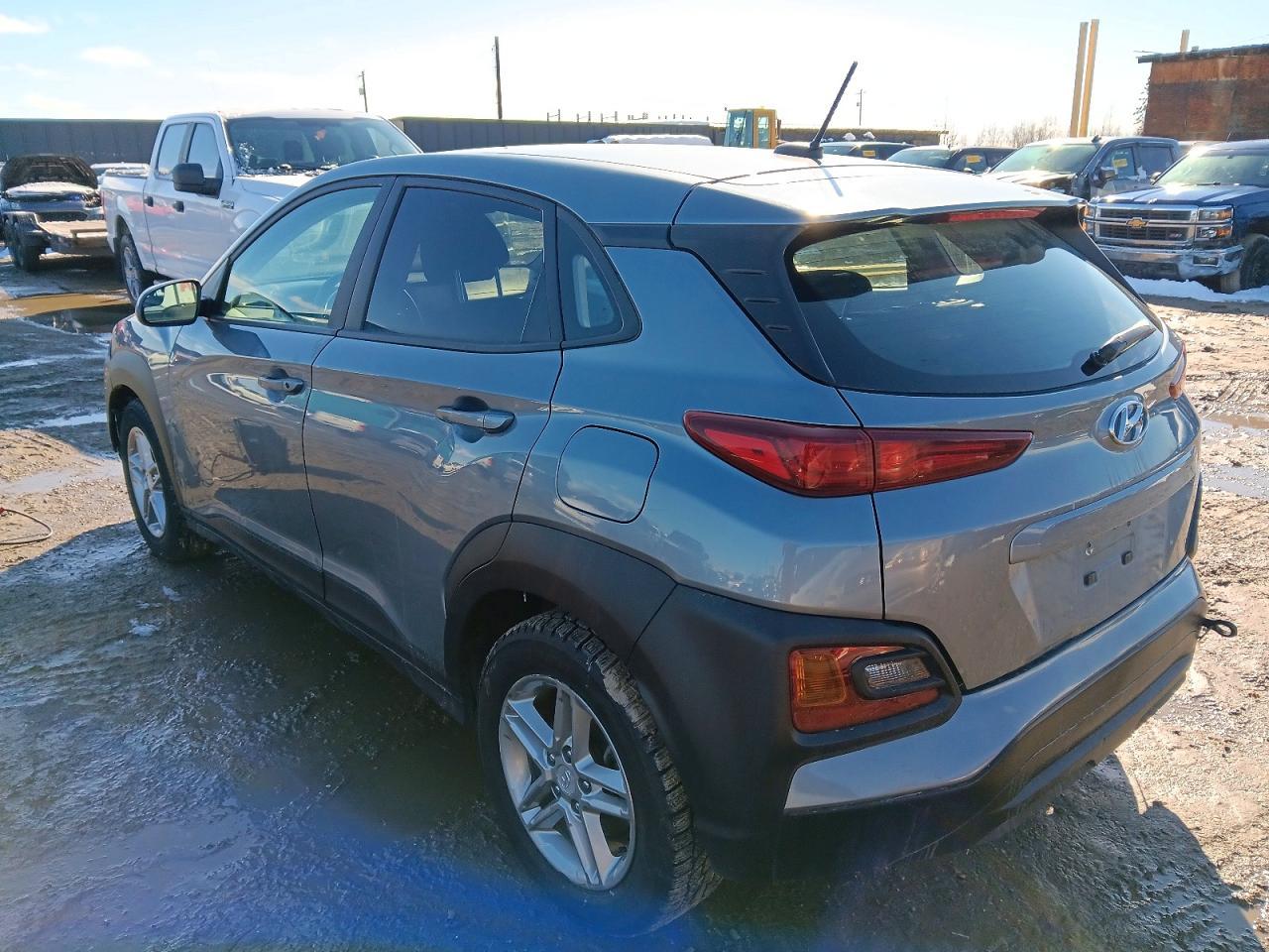 2020 Hyundai Kona Se - Image 2