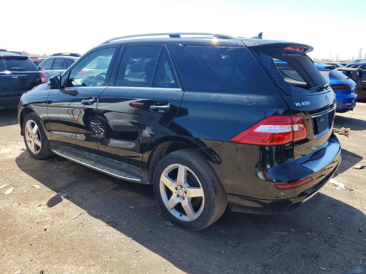 2015 Mercedes-Benz Ml 400 4Matic - Image 2