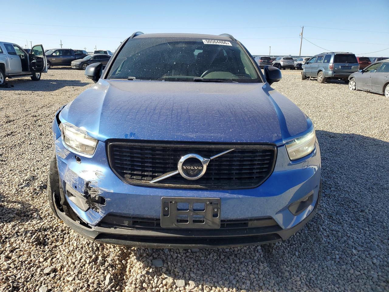 2021 Volvo Xc40 T5 R-Design - Image 5