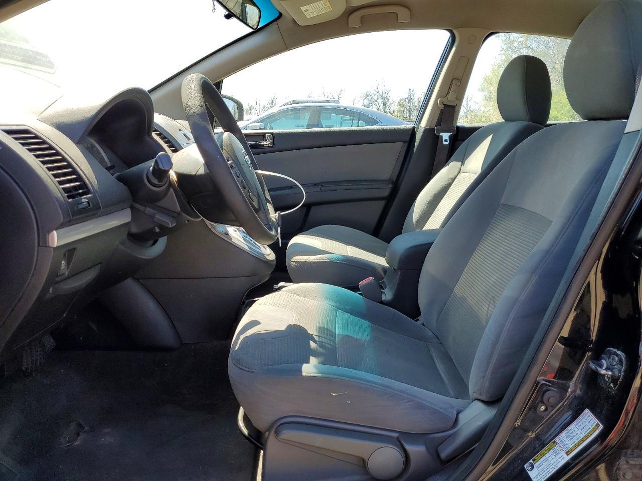 2012 Nissan Sentra 2.0 - Image 7