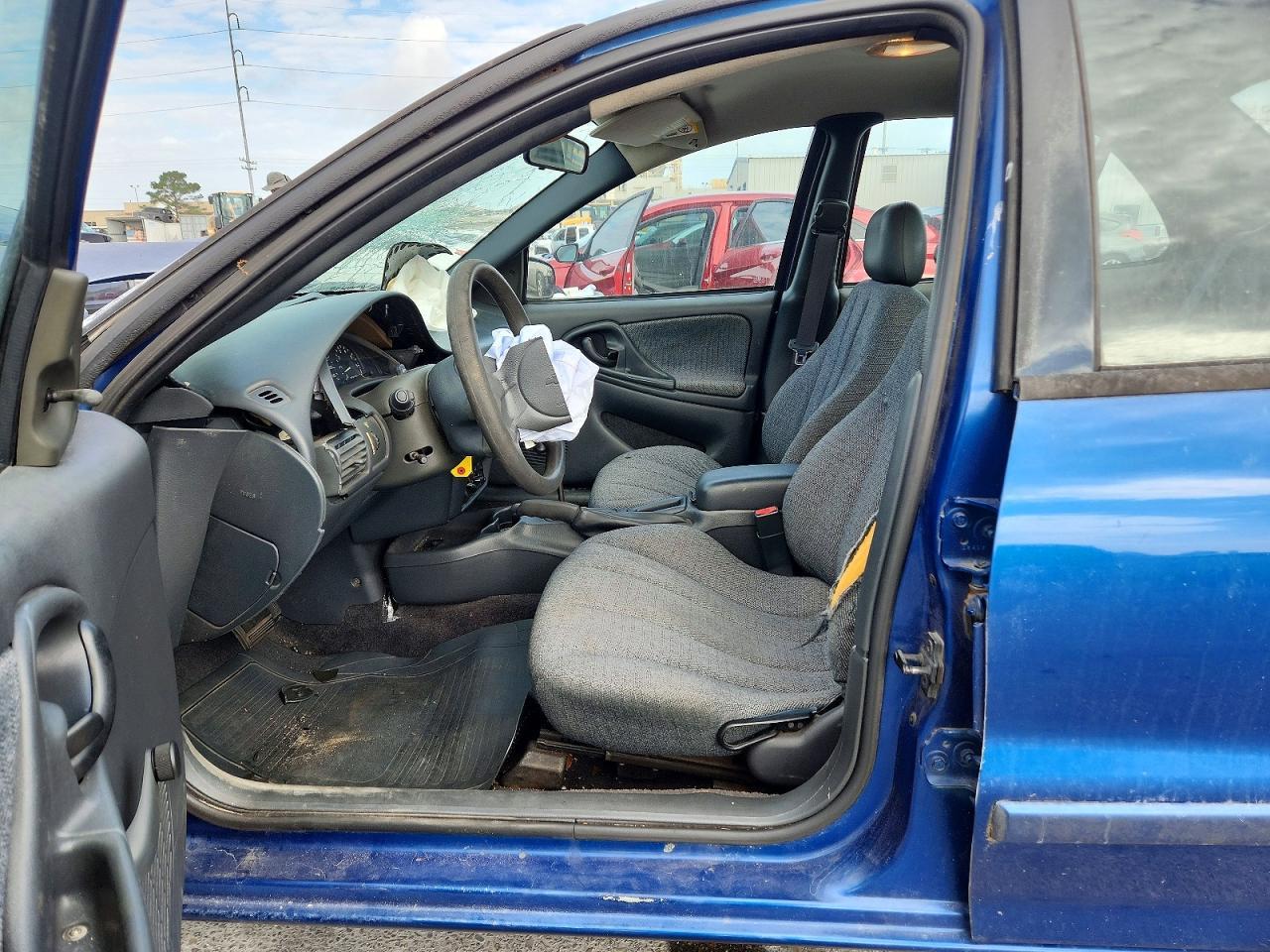 2003 Chevrolet Cavalier - Image 7