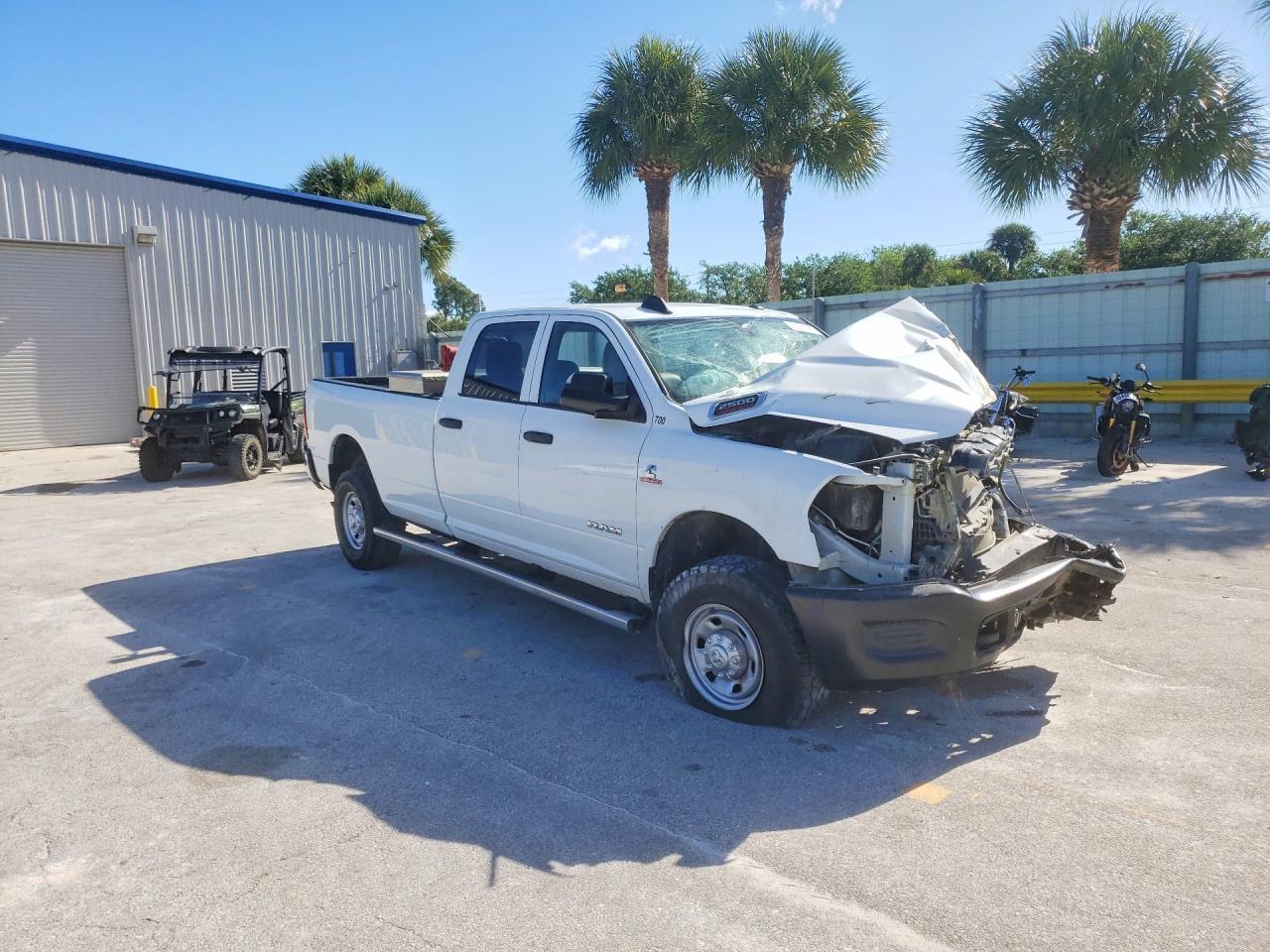 2022 Ram 2500 Tradesman - Фото 4