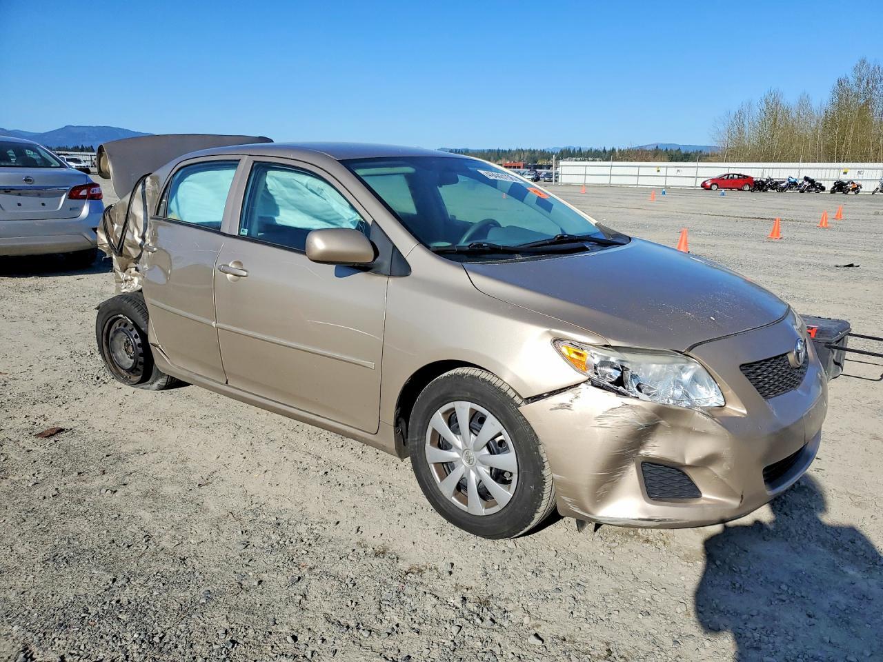 2010 Toyota Corolla Le - Image 4