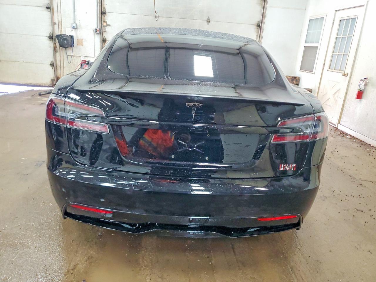 2021 Tesla Model S - Фото 6