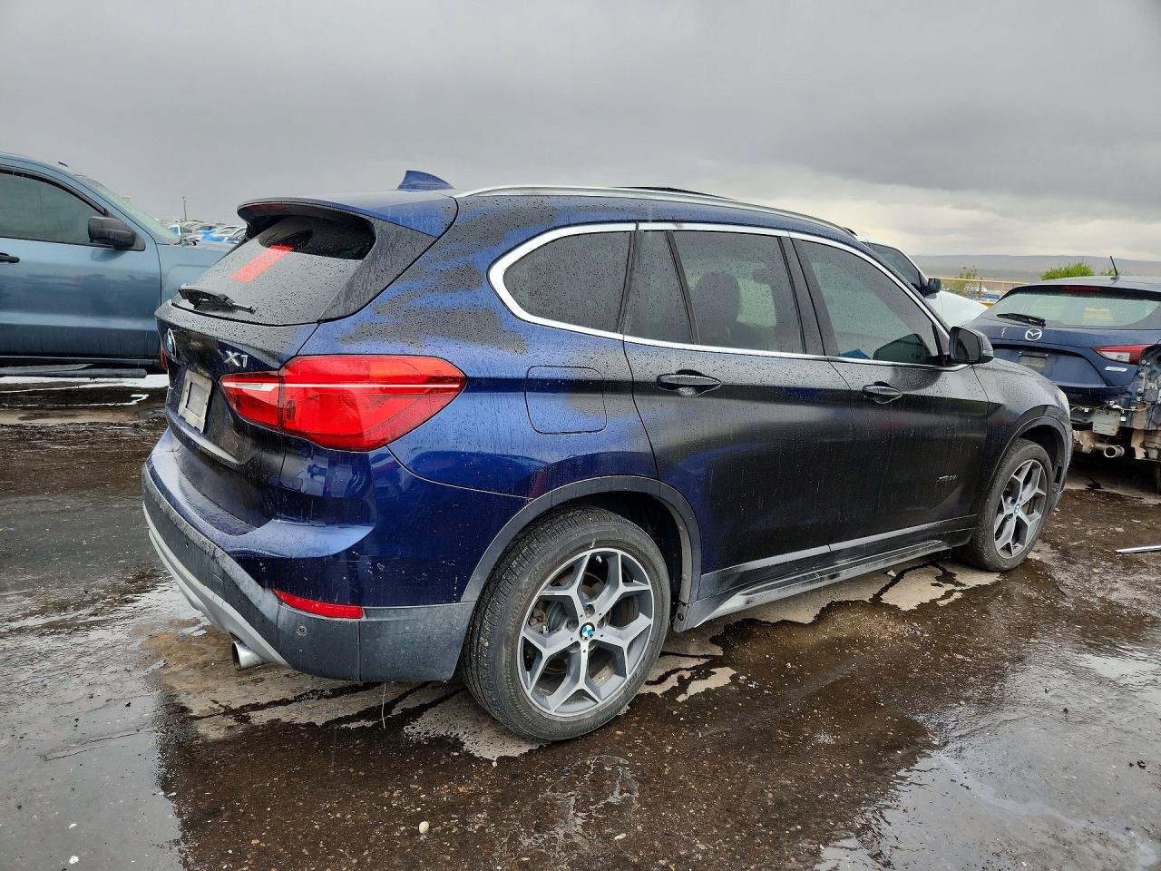 2017 BMW X1 xDrive28I - Image 3